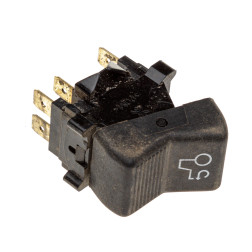 P150.19.44 SLĒDZIS 4 KONT. BEZ FIKS.